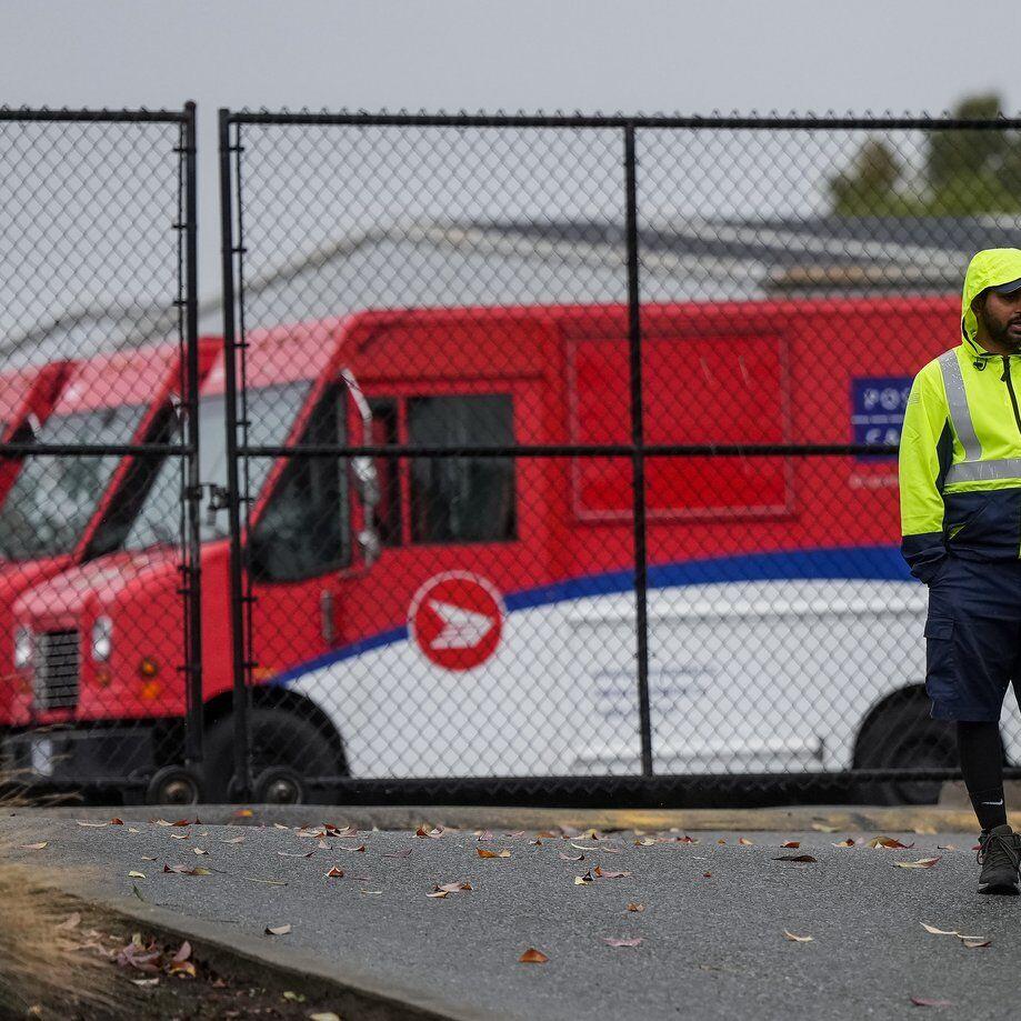 CIRB rules against Canada Post union's challenge to back-to-work order